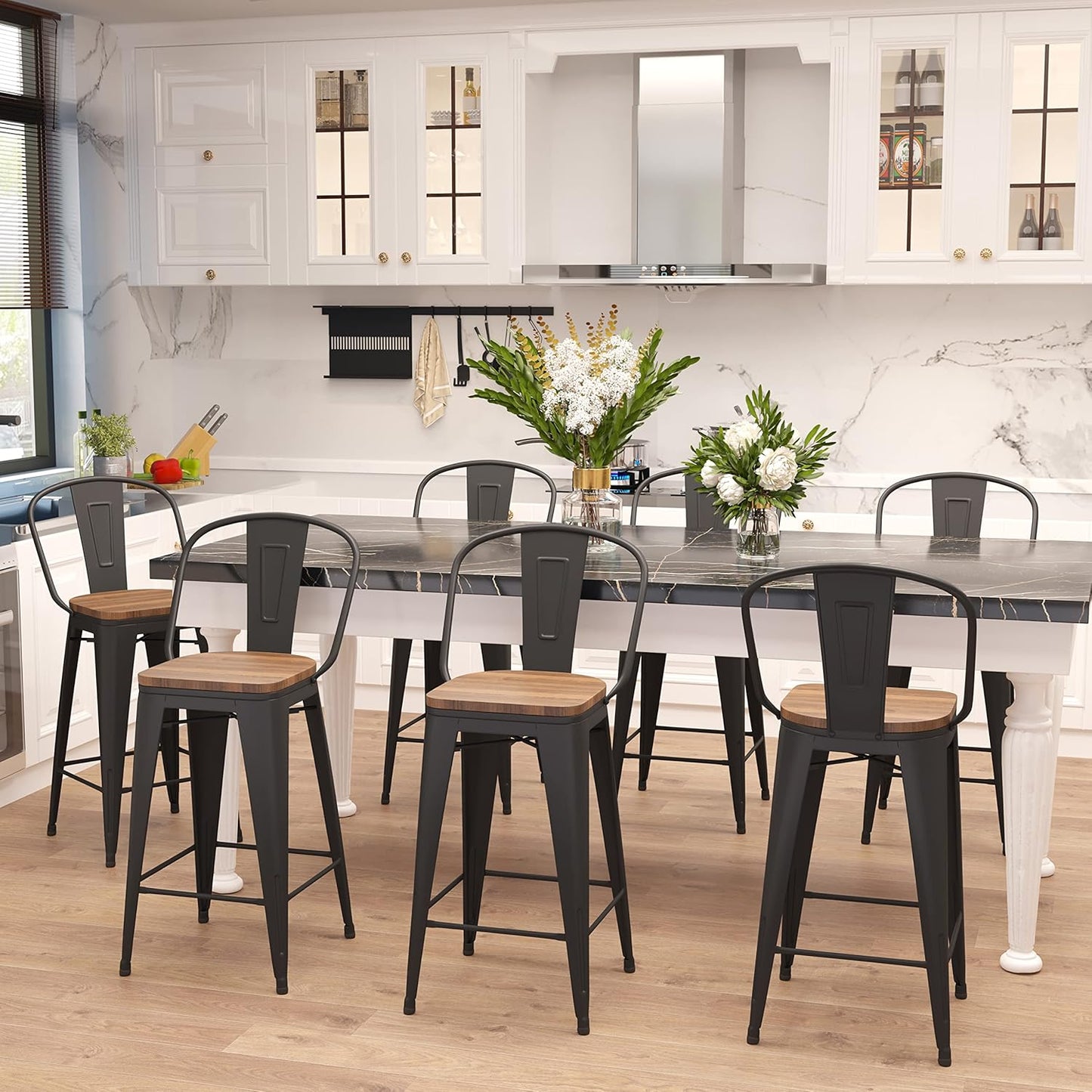 Metal Bar Stools Set of 4,24 Inch Barstools Counter Height Bar Stools with Backs Farmhouse Bar Stools with Larger Seat High Back Kitchen Dining Chairs Modern Bar Chairs Matte Black Stool